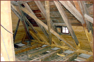 Sanierung Kirche Berthelsdorf Dachstuhl 2007